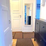 Tallkrogen Romantic House - Upper Or Lower Apartment