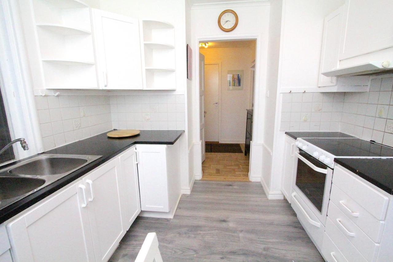 Tallkrogen Romantic House - Upper Or Lower Leilighet Stockholm